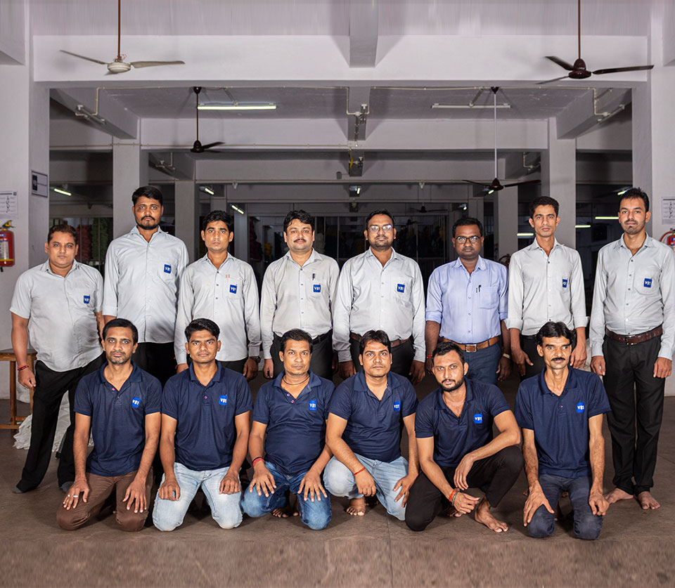 Supporting Team - About - V81 Group - Innovative Textiles